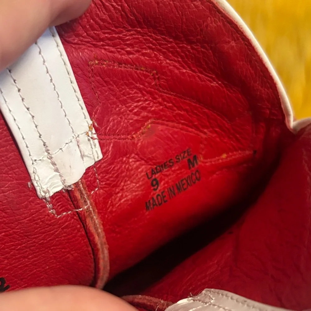 Macie Bean Red and Brown Western Boots with Native American Design size 9 - Picture 6 of 6